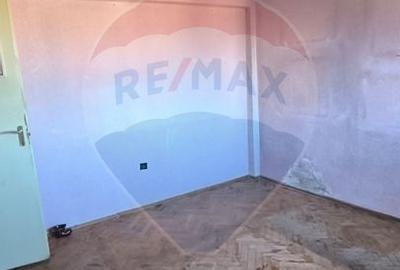 Apartament 2 camere de vanzare - 17