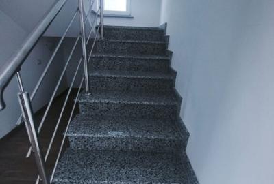 Casă cu 5 camere cu Teren 500 Mp în Rădăuți - 3