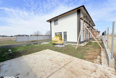 Casă cu 4 camere cu Teren 260 Mp în Clinceni - 2