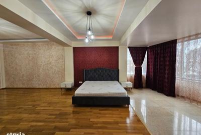 Casă cu 4 camere cu Canalizare în Central - 12