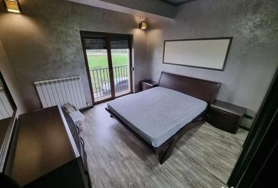 Apartament cu 2 camere decomandat, mobilat în Km 4 - 4