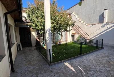 Casă cu 5 camere cu Teren 262 Mp în Brătianu - 5
