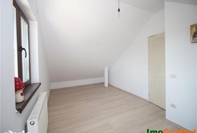 Casă cu 4 camere cu Teren 1464 Mp în Horlești - 6