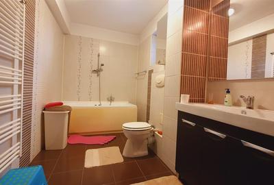 Casă individuală cu 7 camere cu Canalizare în Dobroești - 13