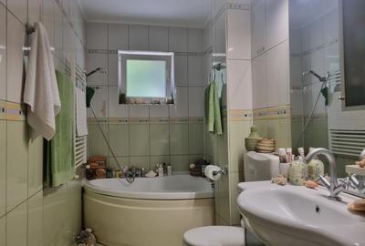 Spectacol&culoare! Apartament unic in Bacau! Aleea Ghioceilor, etaj 1 - 12