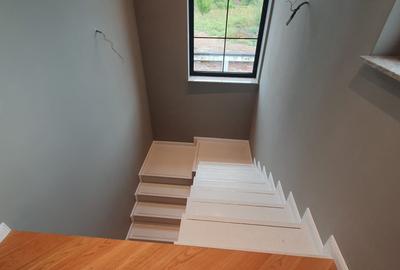 Vila Oslo, 5 camere, arhitectura deosebita, la Nord de Paradisul Verde Vila Oslo, 5 camere, arhitectura deosebita, la Nord de Paradisul Verde - 6