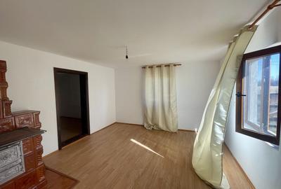 Casă individuală cu 3 camere cu Canalizare în Frătăuții Noi - 4