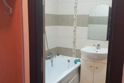 Proprietar inchiriez garsoniera cf I decomandat 35mp - 3