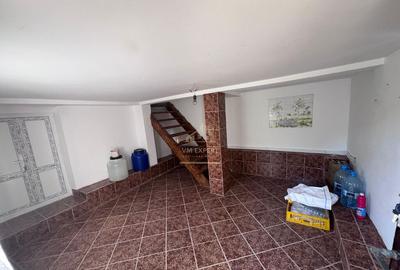 CASA 3 CAMERE, MATAU, CAMPULUNG, TEREN 1709 - 27