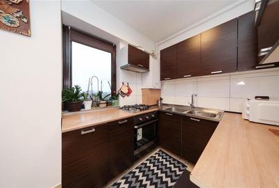 Apartament cu 3 camere decomandat, mobilat în Central - 26