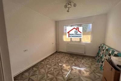 Petrom ,3 camere decomandate , TOTUL NOU, cod CE 1021 - 2