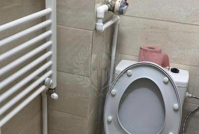 Garsonieră în Vest