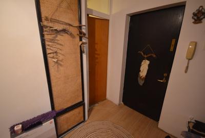 Apartament 3 camere - Decebal - Calea Calarasilor - centrala proprie - 10