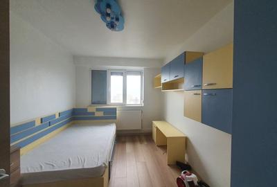 Apartament cu 3 camere, decomandat, zona Tomis III centrala pe gaz Apartament cu 3 camere, decomandat, zona Tomis III centrala pe gaz - 8