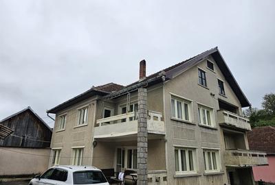 Casa vila cu 10 camere, loc Izbuc, Bihor - 4