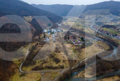 Spațiu comercial, de 5,000 mp, în Bucea - 16