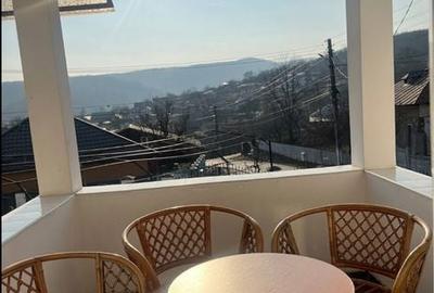 Casă cu 4 camere în Vâlcănești - 2