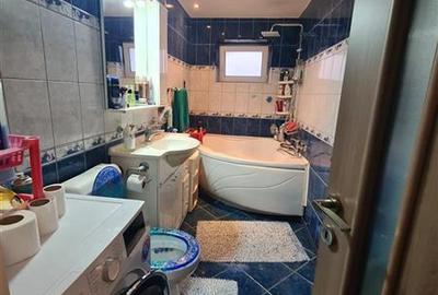 Apartament cu 3 camere decomandat în Răcădău - 8
