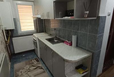 Apartament cu 2 camere decomandat în Central - 9