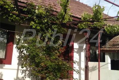 Casă cu 2 camere în Onești - 7