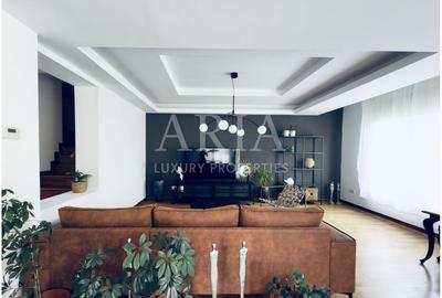 Casă individuală cu 5 camere în Pipera