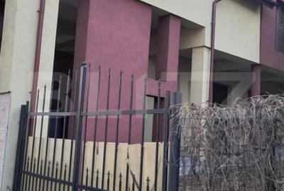 Casă cu 5 camere cu Teren 521 Mp în Central - 2