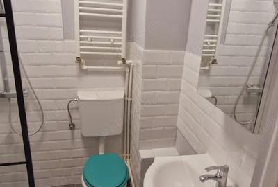 Inchiriez apartament cu doua camere in zona Universitate! - 3
