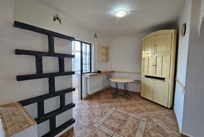 DACIA APARTAMENT CU 3 CAMEREDECOMANDAT, LIBER 72 MP PRET 128000 EURO - 1