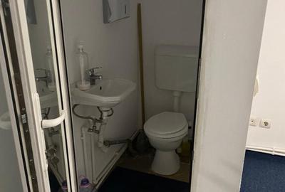 Inchiriez spa?iu comercial P.Rares - 2
