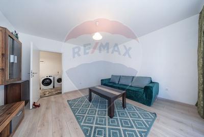 Apartament cu 2 camere decomandat, mobilat în Tractorul - 11