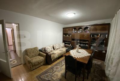 Apartament 4 camere, in suprafata de 74 mp, decomandat, zona Dumbrava Nord - 2