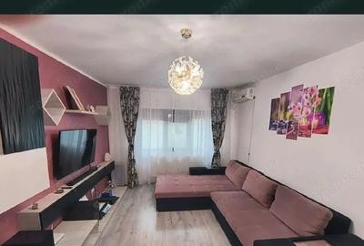Apartament cu 3 camere decomandat în Micro 16 - 2