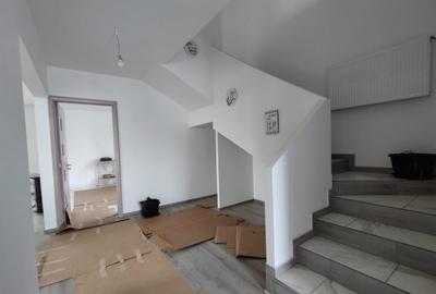 Casa cu 4 camere | Singulara | Gata de mutat - 11