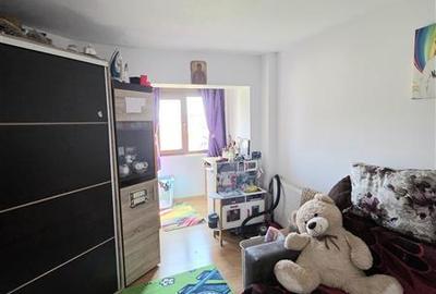 Apartament cu 3 camere semidecomandat, mobilat în Km 4-5 - 16