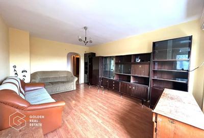 Apartament cu 4 camere decomandat în Alfa