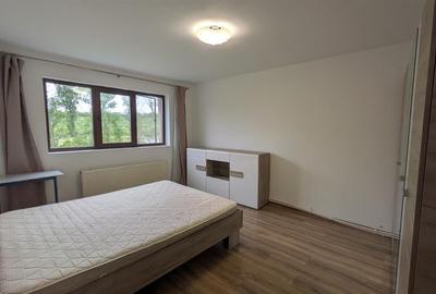 De inchiriat 4 camere, Valea adanca in spate la Capitol - 5