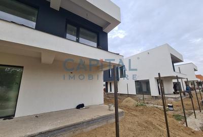 Casă individuală cu 4 camere cu Canalizare în Nord-Est - 3