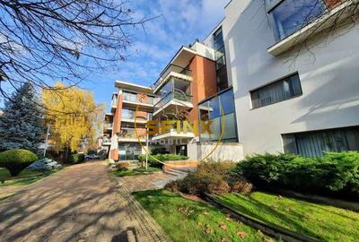 Apartament cu 4 camere decomandat, mobilat în Capitale - 1