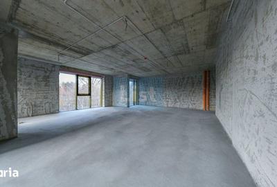 Spațiu comercial, de 250 mp, în Sopor - 2