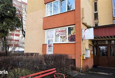 Spațiu comercial, de 50 mp, în Florilor - 10
