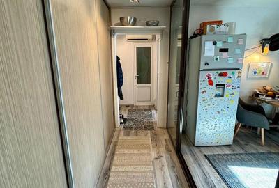 Apartament cu 2 camere decomandat în Palat - 2