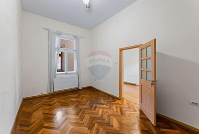 Apartament cu 3 camere de inchiriat in zona Ultracentral - 11