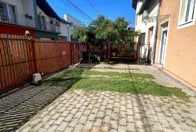 Casa de inchiriat 4 camere Europa - 2