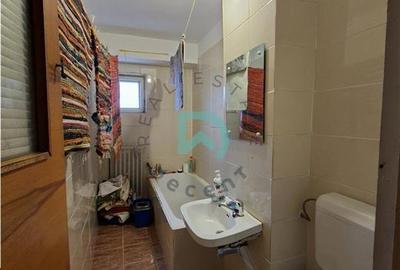 Apartament cu 3 camere decomandat în Răcădău - 5