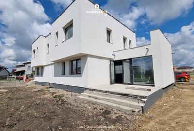 Casa tip duplex cu exterior complet finisat - Cartierul Florilor, Sacalaz - 9