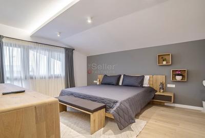 Priveliste frumoasa catre Masivul Postavarul - 6