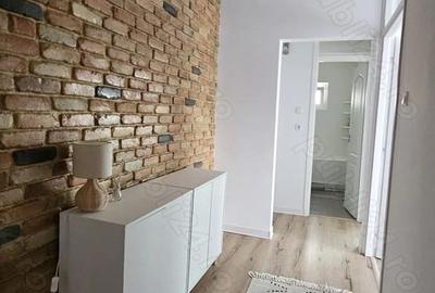 Apartament cu 3 camere decomandat în Soarelui - 8
