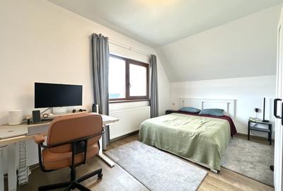 Apartament deosebit, 2 camere, 54 mp utili - mansarda, zona Dacia - 5