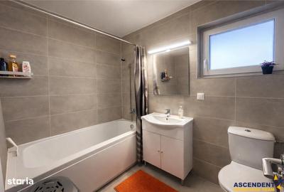 Casă cu 3 camere cu Teren 200 Mp în Central