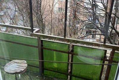 Apartament cu 2 camere decomandat în Micro 17 - 12